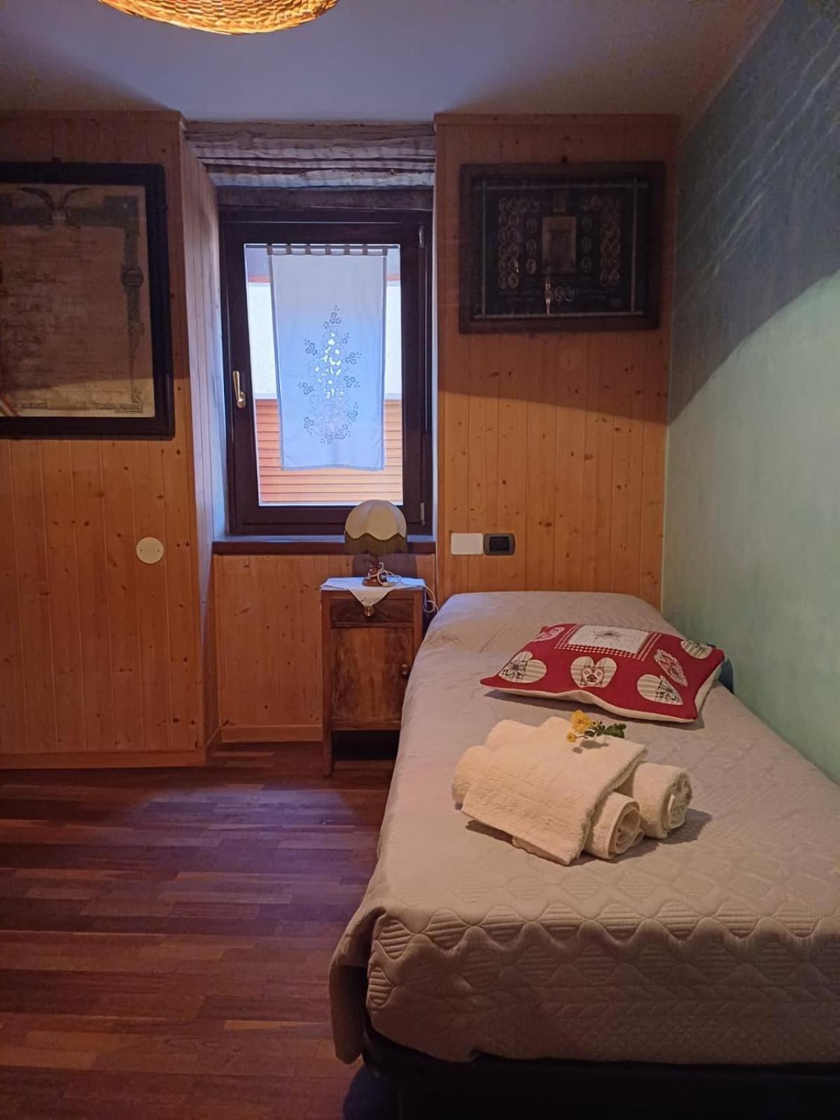 Casa Vacanze Ca' Moreschi Berzo Exterior foto